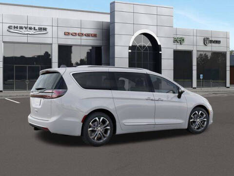 2026 Chrysler Pacifica Pinnacle