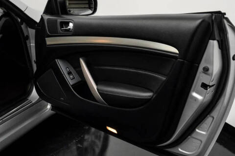 2010 Infiniti G37 Coupe x