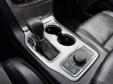 2017 Jeep Grand Cherokee Summit