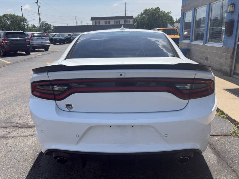 2016 Dodge Charger R/T Scat Pack