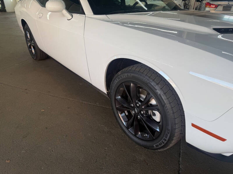 2023 Dodge Challenger SXT