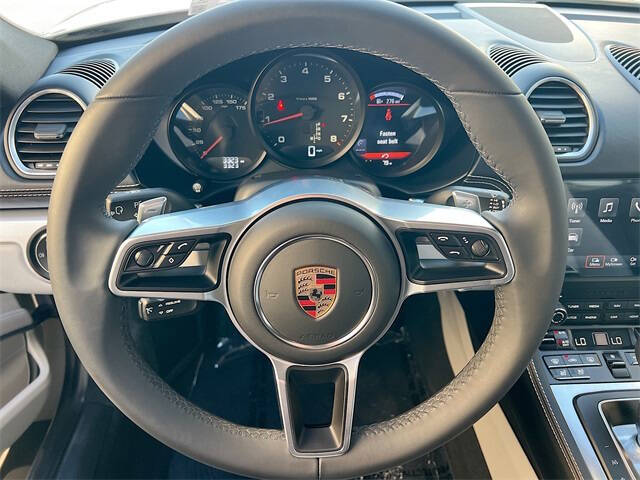 2025 Porsche 718 Cayman Style Edition