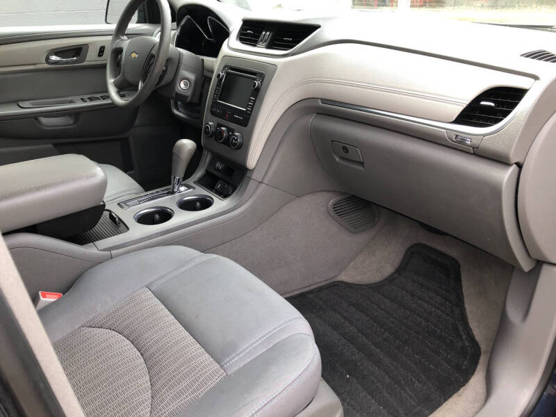 2016 Chevrolet Traverse LS