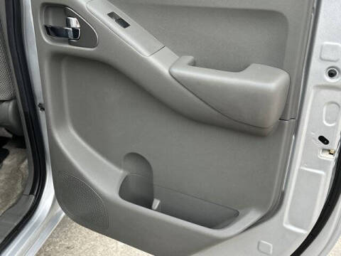 2015 Nissan Frontier S