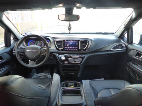 2018 Chrysler Pacifica Touring L