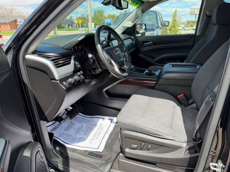 2017 GMC Yukon SLE