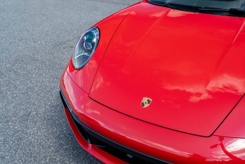 2023 Porsche 911 Carrera