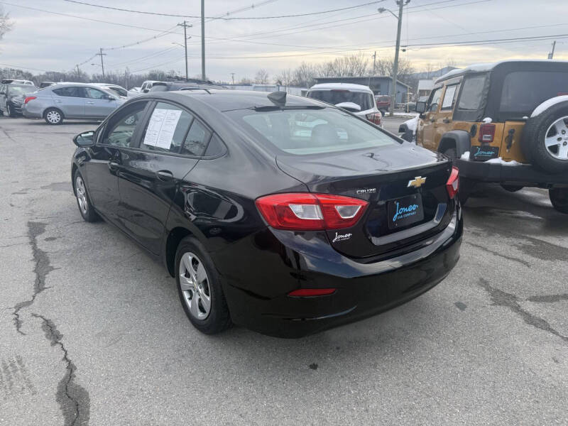 2017 Chevrolet Cruze LS Auto