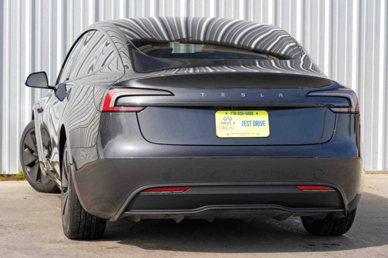 2025 Tesla Model 3 Long Range