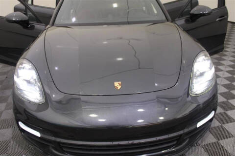 2018 Porsche Panamera