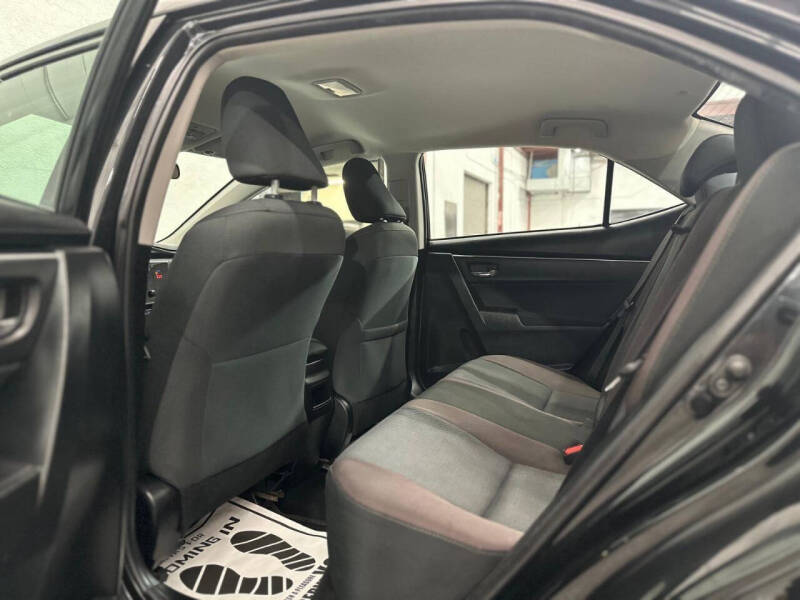 2018 Toyota Corolla LE