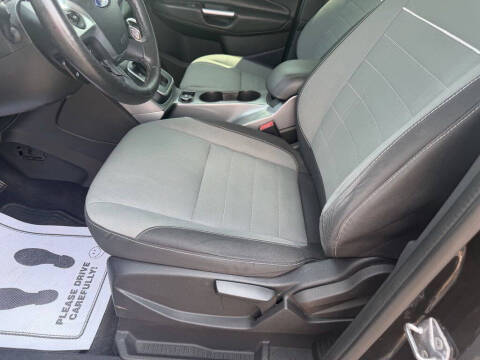 2015 Ford C-MAX Hybrid SE