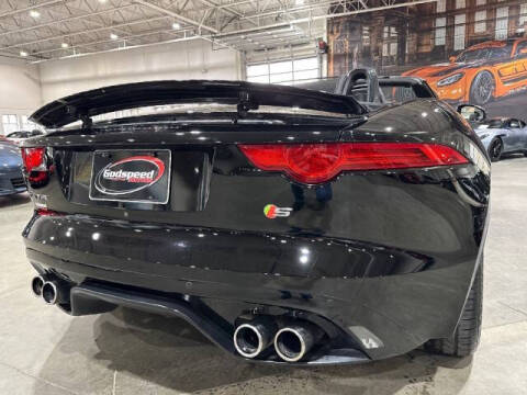 2014 Jaguar F-TYPE V8 S