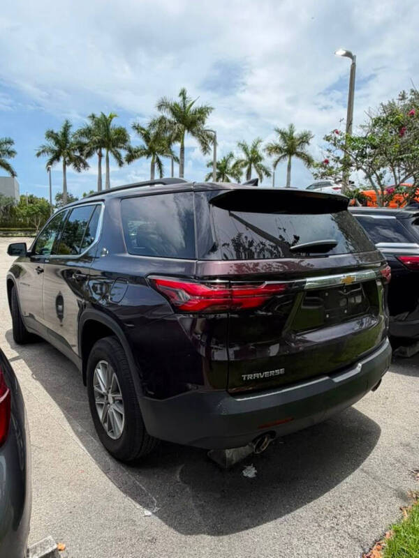 2023 Chevrolet Traverse LT Cloth