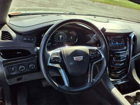 2020 Cadillac Escalade Platinum