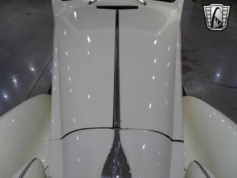 1936 Packard Eight Sedan