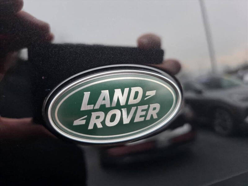 2023 Land Rover Defender 110 X-Dynamic SE