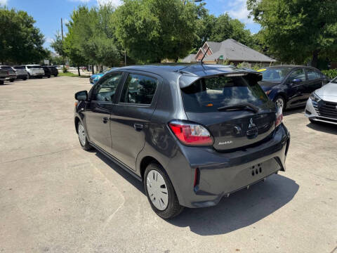 2024 Mitsubishi Mirage ES