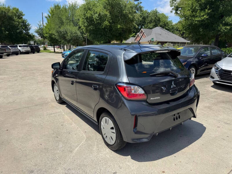 2024 Mitsubishi Mirage ES