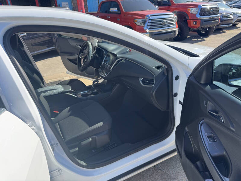 2022 Chevrolet Malibu LS