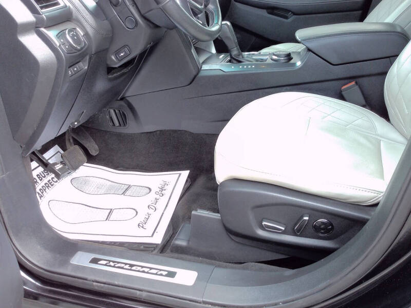 2016 Ford Explorer Platinum