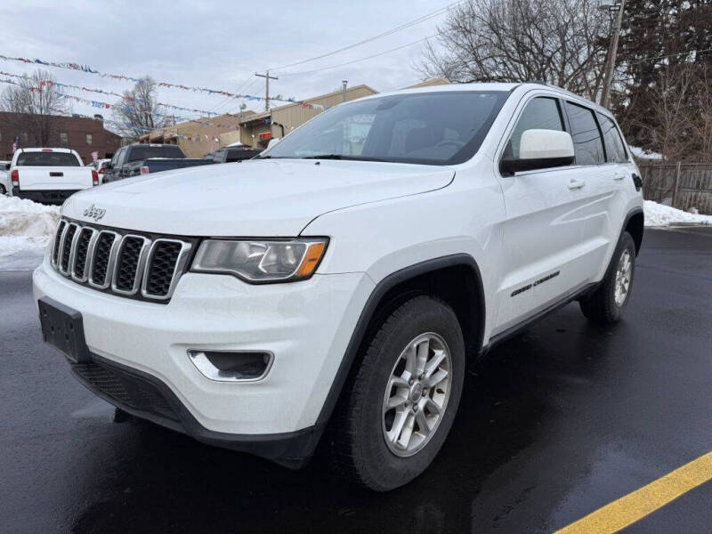2019 Jeep Grand Cherokee Laredo