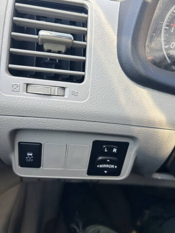 2012 Toyota Corolla LE