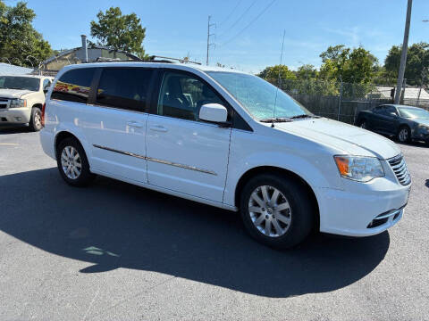 2015 Chrysler Town and Country