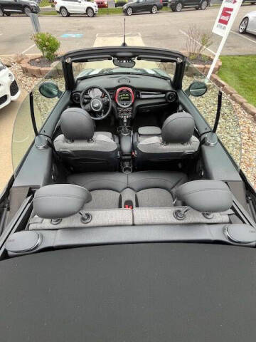 2017 MINI Convertible Cooper
