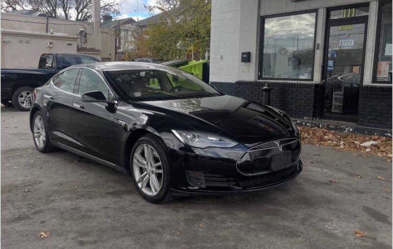 2013 Tesla Model S