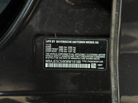 2019 BMW 5 Series 540i