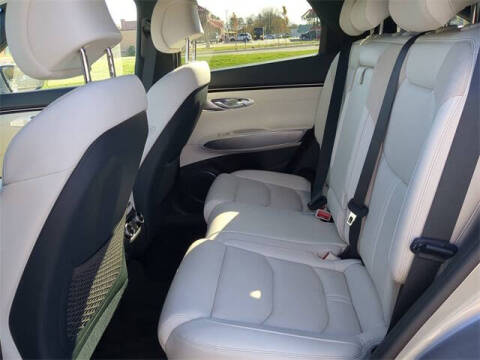 2023 Genesis Electrified GV70