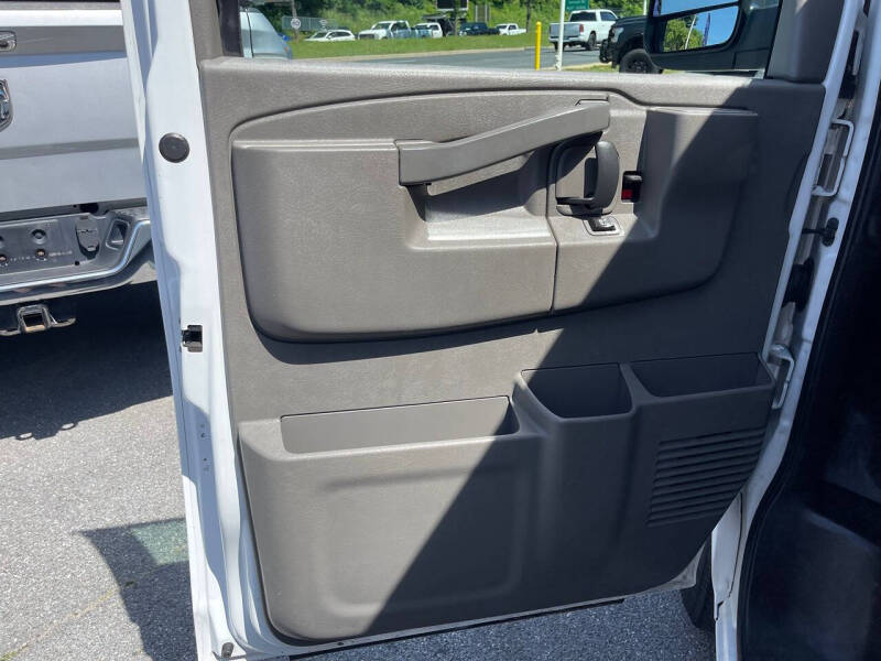 2018 Chevrolet Express 2500