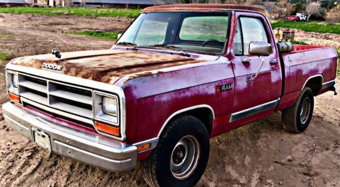 1988 Dodge D100 Pickup