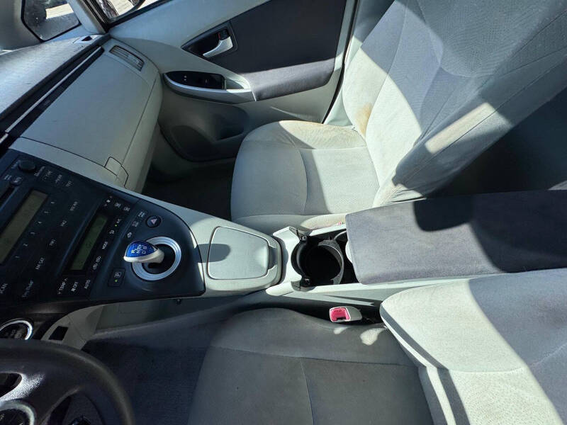 2011 Toyota Prius Two