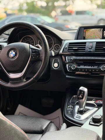 2017 BMW 3 Series 330e iPerformance