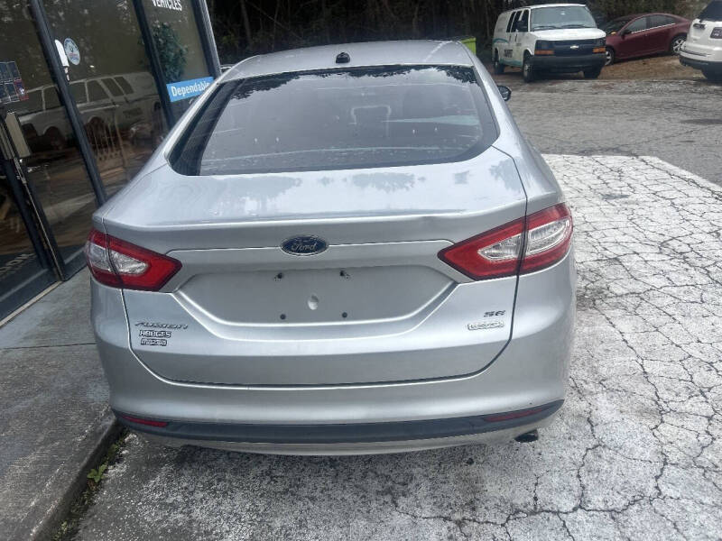 2013 Ford Fusion SE