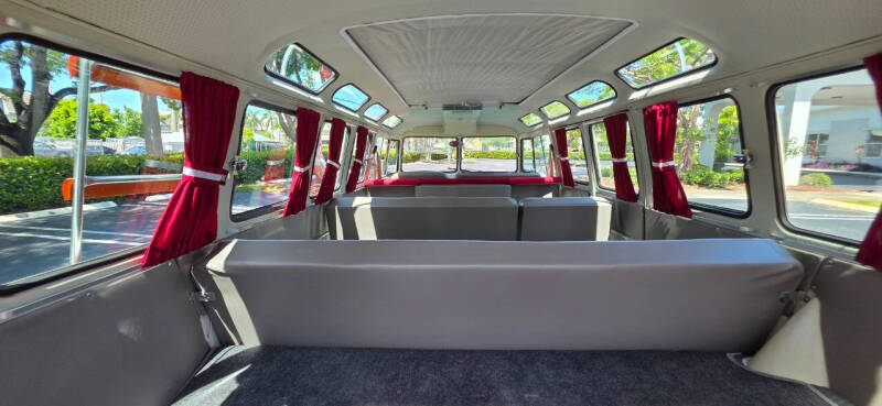 1968 Volkswagen Bus
