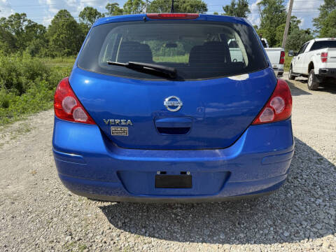 2011 Nissan Versa 1.8 S