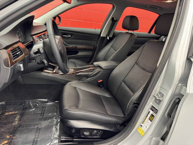 2011 BMW 3 Series 328i