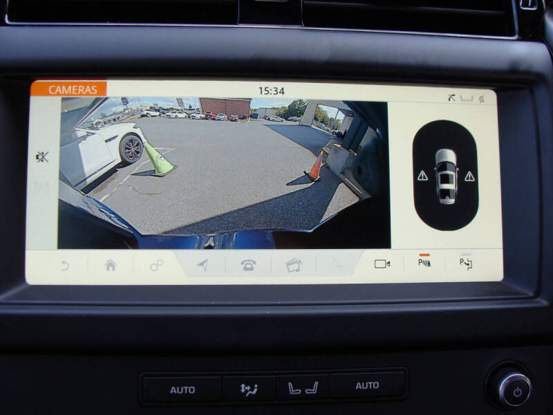 2020 Land Rover Discovery Landmark Edition