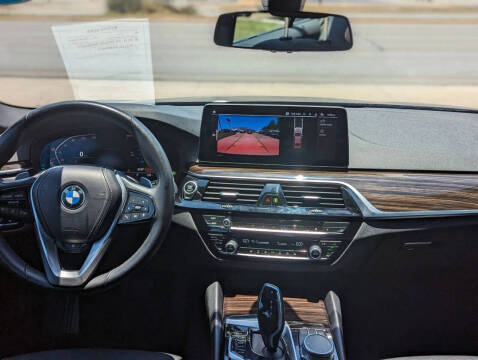 2021 BMW 5 Series 530i