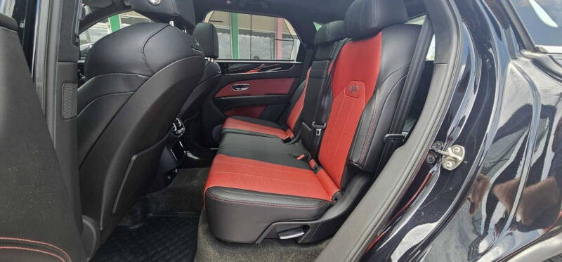 2023 Bentley Bentayga