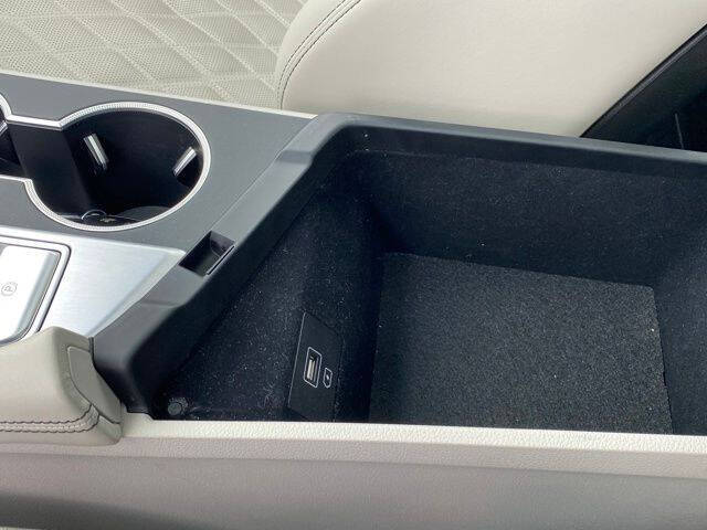 2020 Genesis G70