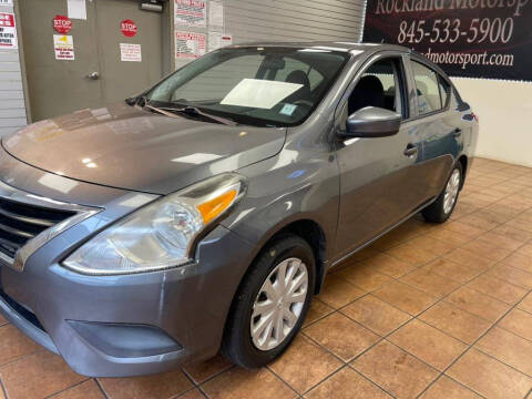 2016 Nissan Versa 1.6 S Plus