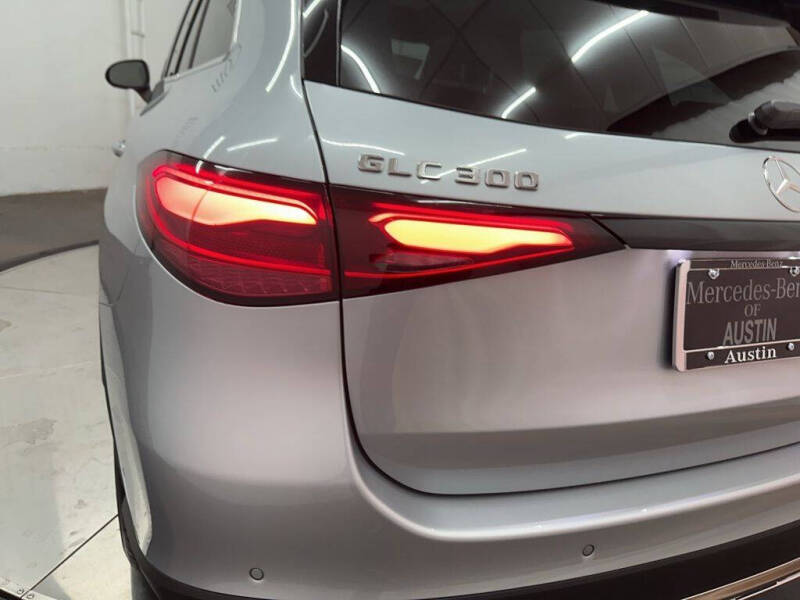 2026 Mercedes-Benz GLC GLC 300