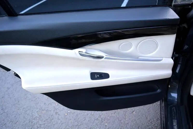 2010 BMW 5 Series 535i Gran Turismo