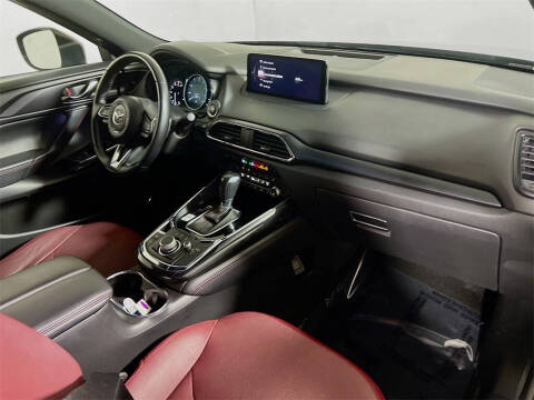 2023 Mazda CX-9 Carbon Edition