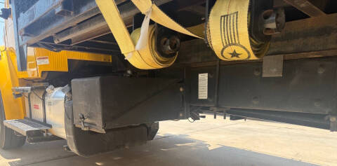 2020 Freightliner M2 106