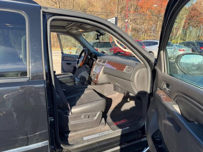 2012 GMC Yukon Denali